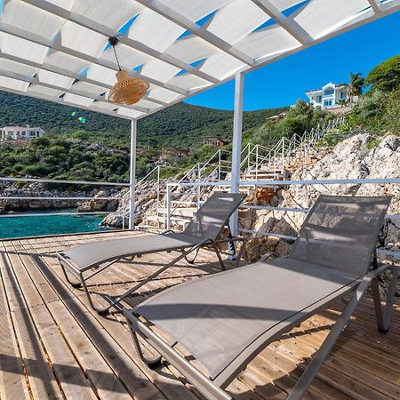 קלקן Beachfront White Villa With Private Swimming Pool מראה חיצוני תמונה
